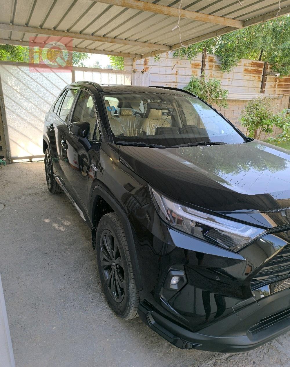 تويوتا راف 4